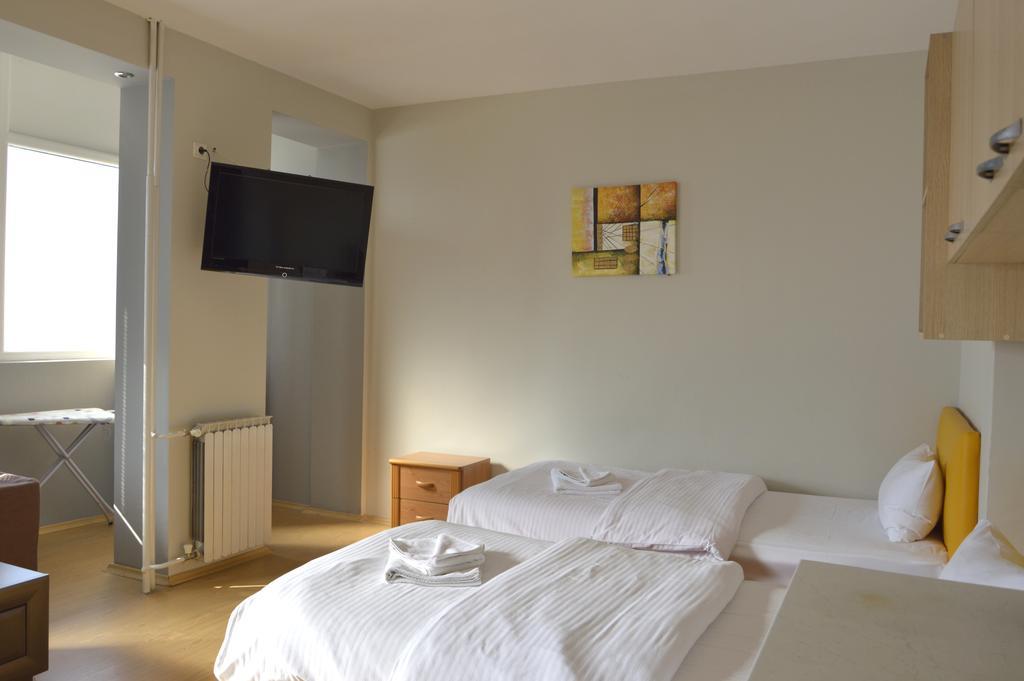 Guesthouse Anja Üsküp Dış mekan fotoğraf